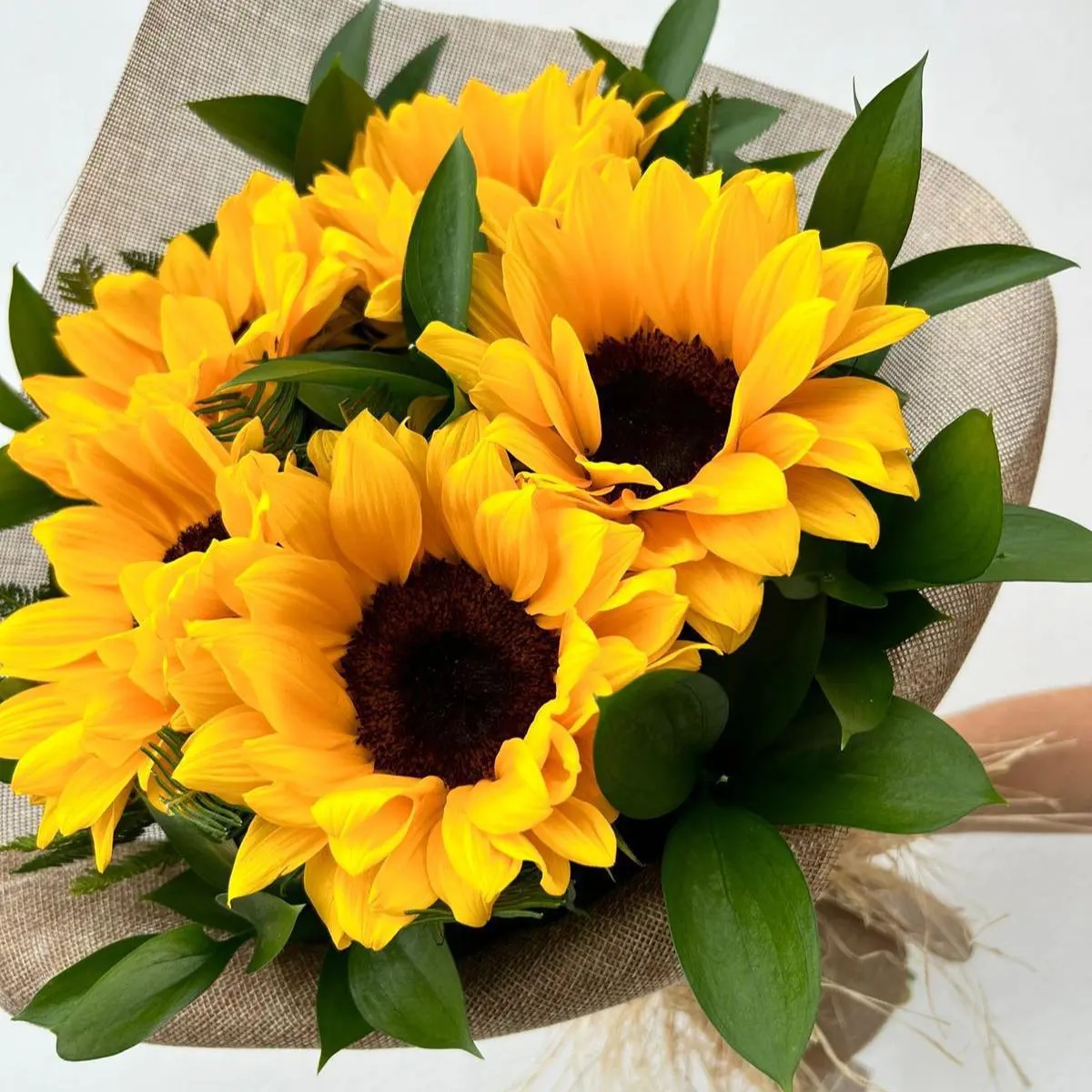 Girasoles en arpillera