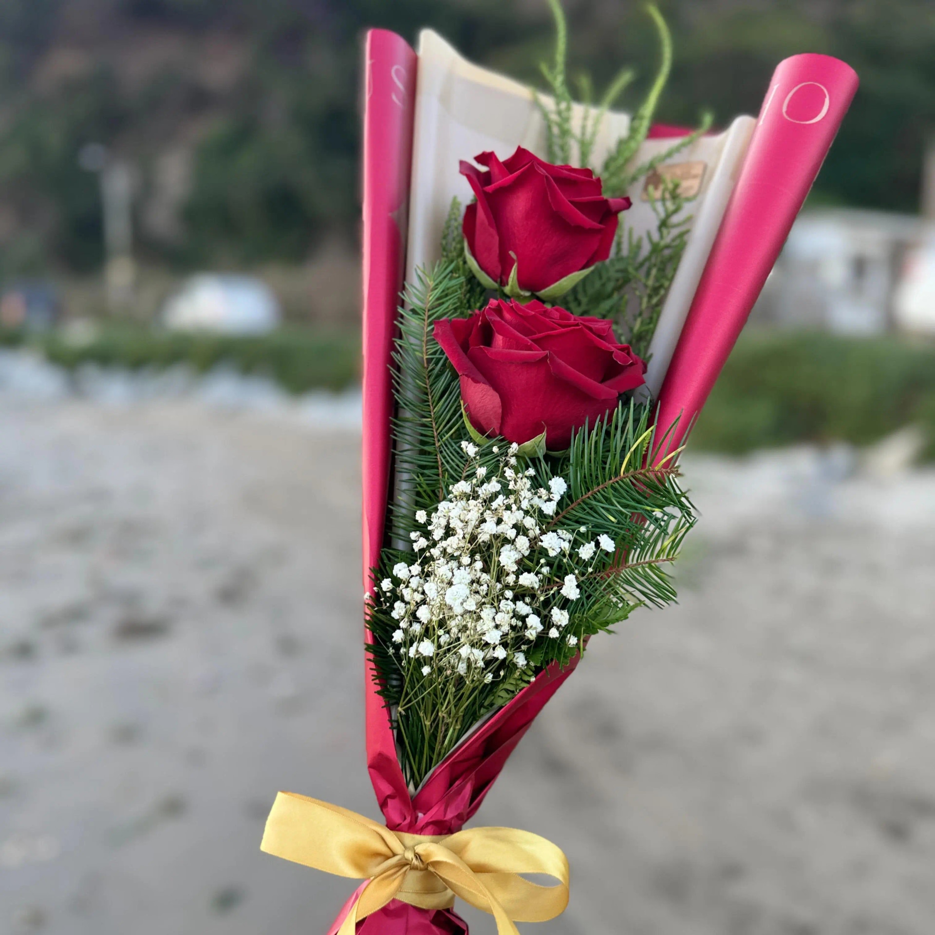 Bouquet de dos Rosas Ecuatorianas