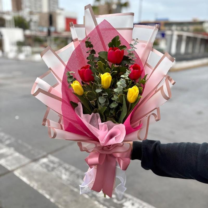 Aura de Tulipanes - Imagen 1