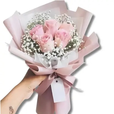 Danna - Ramo de Rosas Rosadas y Gypsophila Personaliza