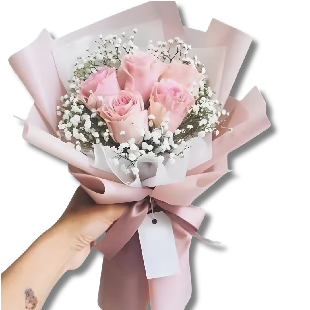 Danna - Ramo de Rosas Rosadas y Gypsophila Personaliza - Imagen 1