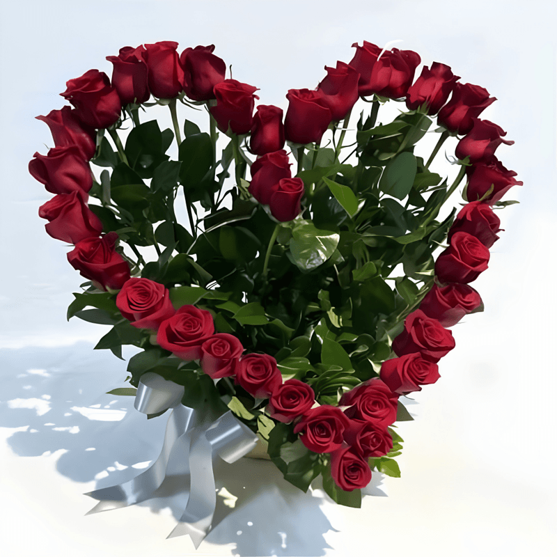 Amor - Corazón de Rosas Elige la cantidad de 16 a 35 - Imagen 1