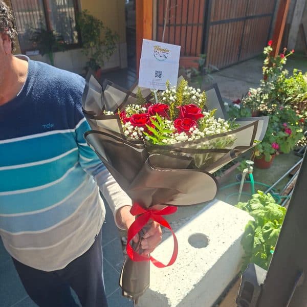 Ramo San valentin de 6 Rosas Naturales