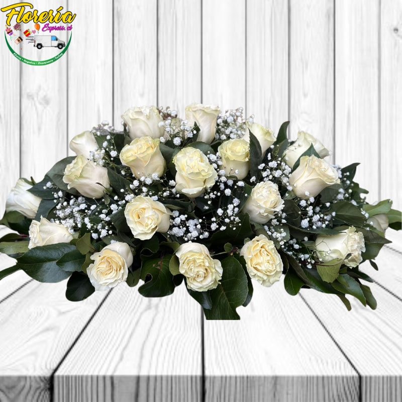 Cubre Urnas 18 rosas, follaje y gypsophila - Imagen 1