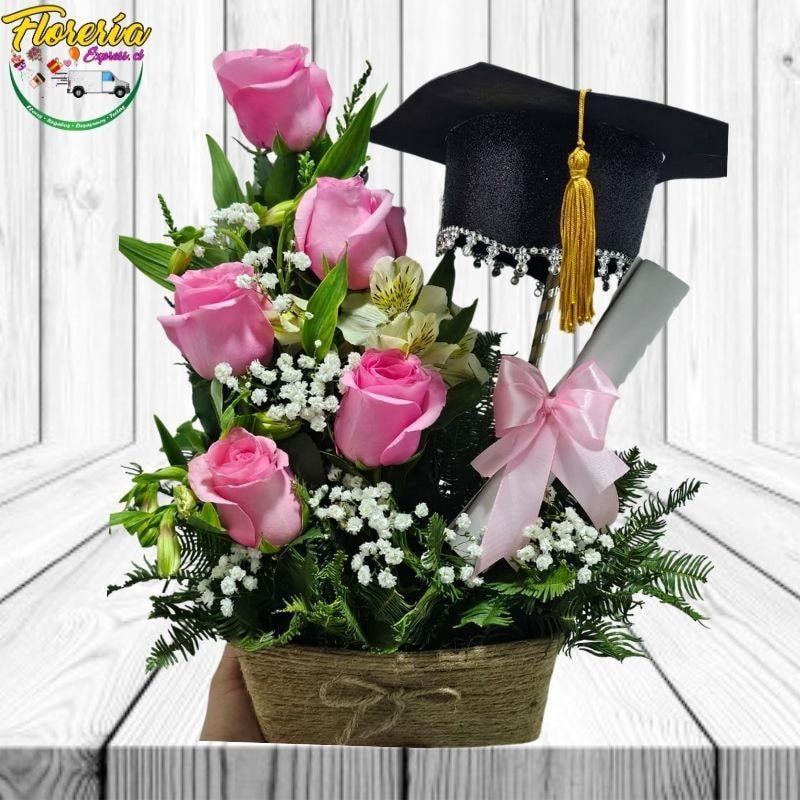ARREGLO GRADUACION 5 ROSAS - Imagen 1